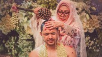 Prosesi siraman berlangsung khidmat. Dok. Ist