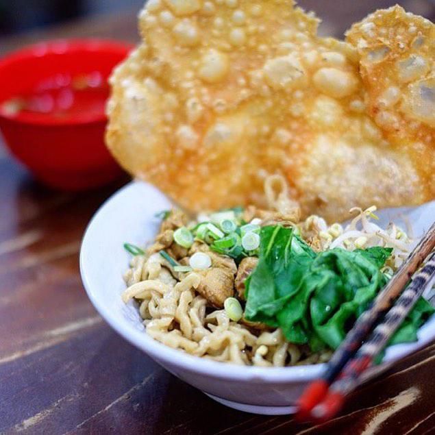 rekomendasi makan 25.000 di pasar santa