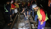 Perbaikan ini untuk memberikan kenyamanan pengguna kereta api.