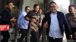 Diperiksa 5 Jam, Zulhas Buru-buru Tinggalkan KPK