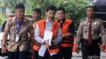 Momen Bupati Nonaktif Solok Selatan Diperiksa KPK