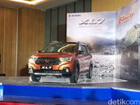 Suzuki XL7 memiliki komponen lokal sebesar 85%. 