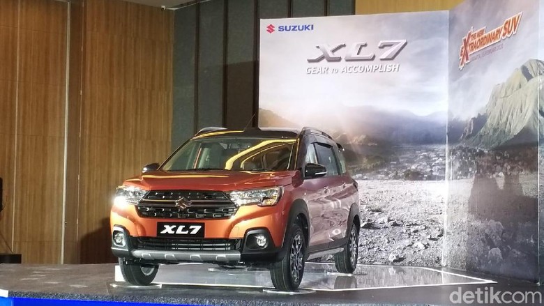 Suzuki XL7 Suzuki XL7