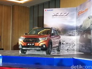 Sudah Setengah Tahun, XL-7 Belum Bisa Salip Toyota Rush