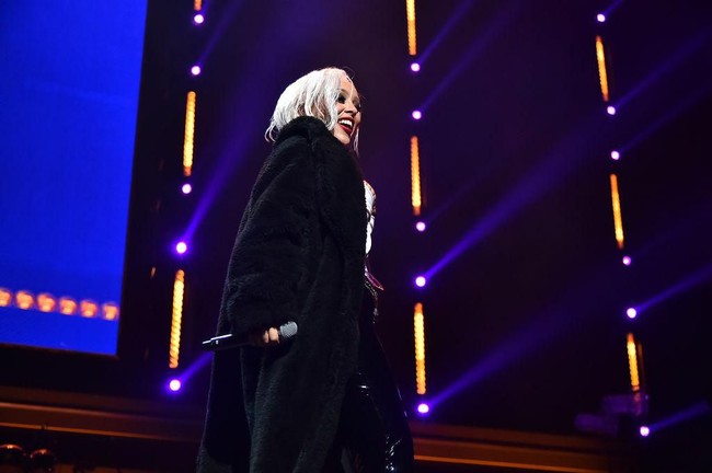 Dalam wawancara tersebut Doja Cat tidak menyebutkan kapan persisnya dia dinyatakan positif terinfeksi Corona. Penyanyi 24 tahun itu hanya mengatakan bahwa dia mengalami berbagai gejala orang yang terkena COVID-19. Namun kini dirinya sudah sembuh. Foto: Doja Cat (Theo Wargo/Getty Images)