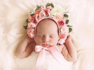 Inspirasi Nama Bayi Perempuan Lahir Bulan Juni, Artinya Indah dan Penuh Makna