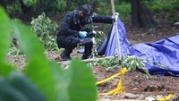 PT INUKI (Industri Nuklir Indonesia) yang terbentuk pada 24 Mei 1996 hingga pelaksanaan usahanya sampai saat ini selalu dibawah pengawasan BAPETEN dan melaksanakan seluruh kegiatannya yang terkait pemantauan daerah kerja, pemantauan personil, dan pemantauan prosedur operasi standar. Foto: Grandyos Zafna