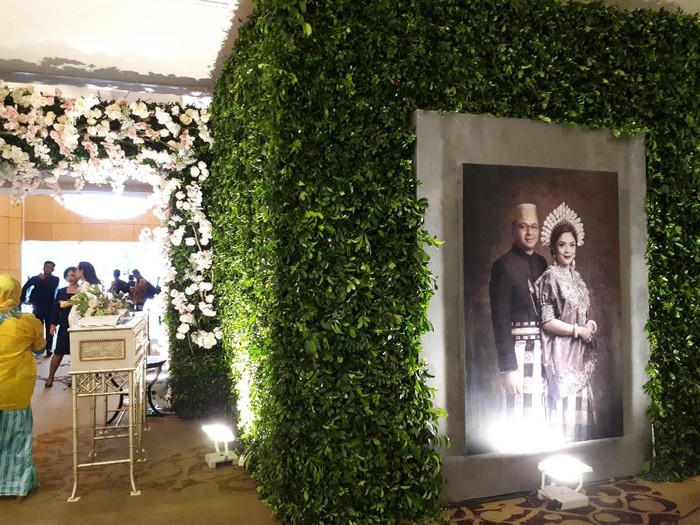 Akad nikah Danny Rukmana