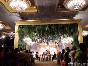 Video: Cucu Soeharto Danny Rukmana Resmi Nikahi Raiyah Chitra