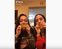 Viral! Tren Challenge Makan Jelly di TikTok yang Bisa Bikin Tersedak