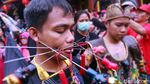 Atraksi Tatung Meriahkan Festival Budaya Cap Go Meh di Sukabumi