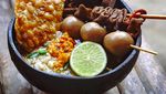Slurpp! Soto Bathok yang Gurih Segar untuk Hangatkan Badan