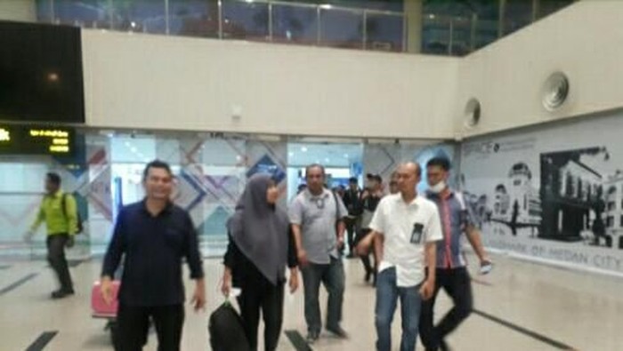 Mahasiswa yang pulang dari observasi di Natuna