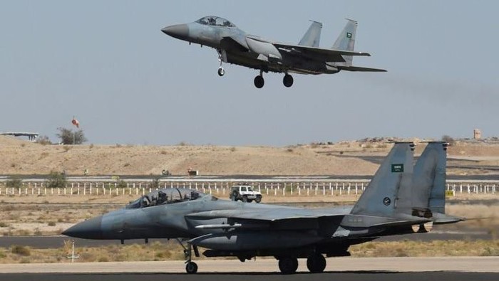 Jet tempur milik Saudi