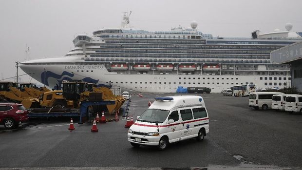 Menlu Ungkap Dalih 2 WNI ABK Diamond Princess tak Dievakuasi