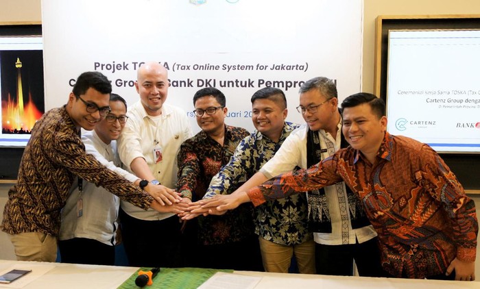 Genjot Pajak Daerah lewat Sistem TOSKA Pemprov DKI Jakarta bersama Bank DKI memperkenalkan sistem pajak TOSKA (Tax Online System of Jakarta) unutk meningkatkan transparasi penerimaan pajak daerah, khususnya pajak hotel, restoran, tempat hiburan dan perparkiran.