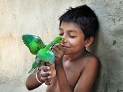 Deretan Foto Penuh Kasih yang Hangatkan Hati