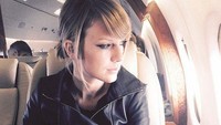 Taylor Swift juga kerap mengajak kucingnya yang bernama Meredith Grey. Dok. Instagram/taylorswift