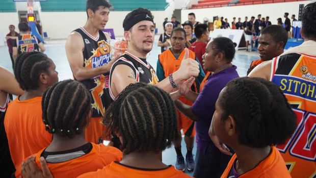 Jelang PON Papua, Maria Selena Cs Beraksi di Mimika Sport Complex