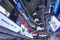 Pada hari ini, Senin (17/2/2020) pemerintah bersama operator seluler melakukan uji coba pemblokiran ponsel black market (BM).