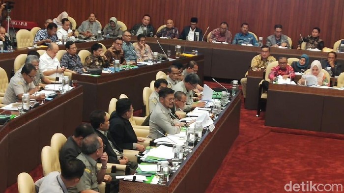 RDP Mentan-DPR