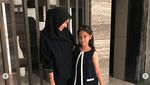 Ini Satu-satunya Foto Laudya Cynthia Bella dan Suaminya