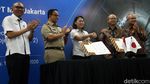 Proyek MRT HI-Kota Berlanjut, Begini Ekspresi Anies