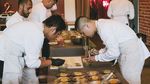 Salut! Chef Renzky Kurniawan Ikut Siapkan Makanan Oscar 2020