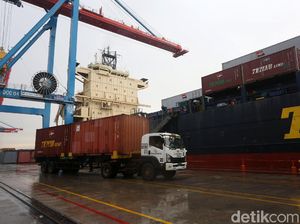 Alhamdulillah, Januari-April Neraca Dagang RI Masih Surplus