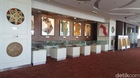 Di lantai tertinggi, publik bisa menikmati Layanan Koleksi Budaya Nusantara dan Ex-Lounge. (Syanti/detikcom)