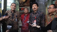 Deputi Pencegahan KPK Pahala Nainggolan (kiri) mengatakan, kedua lembaga itu akan membuat kerja sama resmi. Mereka akan menentukan strategi penyisipan nilai Pancasila termasuk nilai antikorupsi dalam ke pendidikan formal.