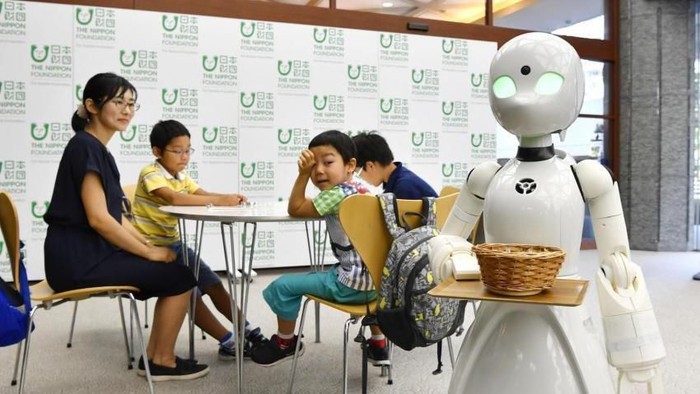 Robot di restoran