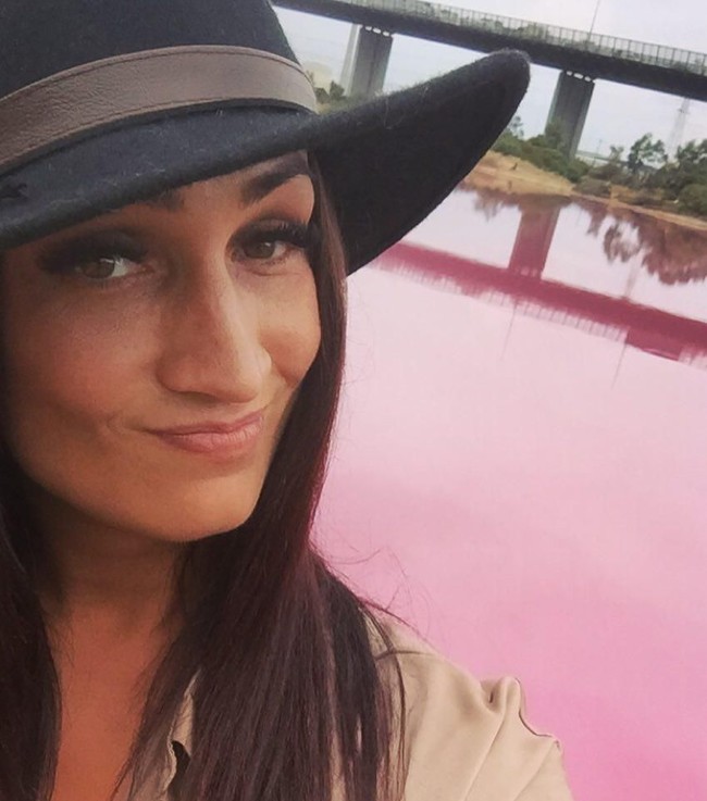 Saya mulai mengikuti seorang wanita di Instagram dan dia adalah seorang binaragawan. Dan kemudian saya mulai berlatih. Itu memberi saya arahan, memberi saya tujuan, memberi saya fokus, jelas Hayley. Foto: Instagram