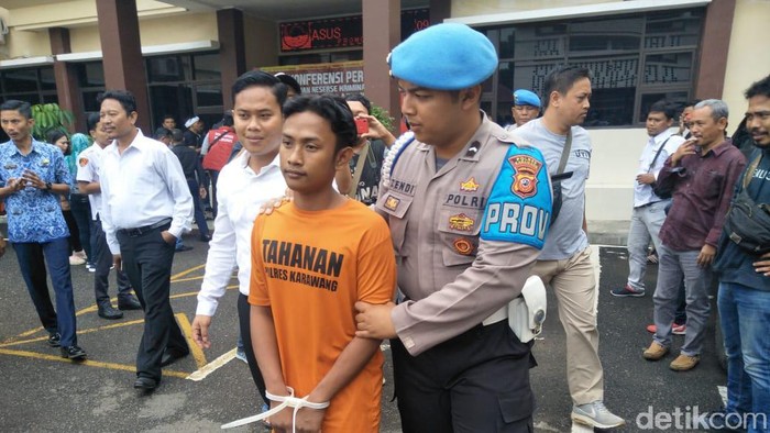Polisi tangkap USA alias F (19)  pelaku pembunuhan di Karawang