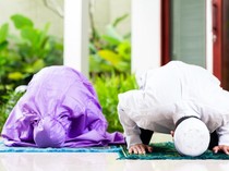 Hati-hati! 3 Dosa Ini Bikin Salat Tak Diterima Selama 40 Hari