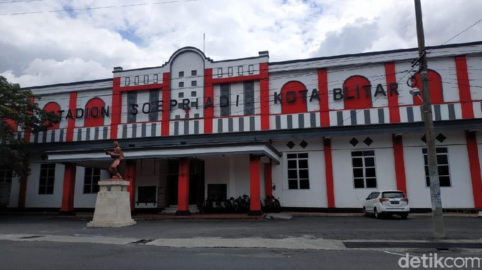 Stadion Soepriadi