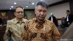Didakwa Rugikan Negara Rp 35 T, Eks Bos BP Migas Tertunduk Lesu
