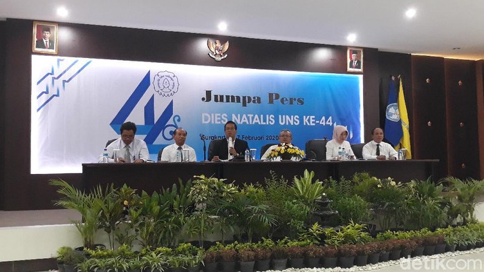 Jumpa pers Dies Natalis ke-44 Universitas Sebelas Maret (UNS) Surakarta, Senin (17/2/2020).
