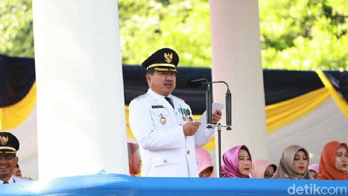 Bupati Garut Rudy Gunawan
