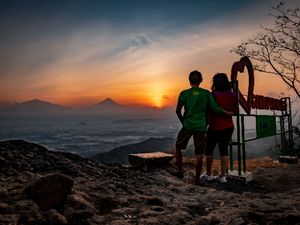 Menyambut pagi penuh cinta dan harapan