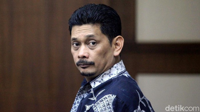 Mantan Dirut PT Inti Darman Mappangara dituntut 3 tahun penjara. Ia diyakini bersalah memberi uang ke Andra Y Agussalam terkait kasus suap antar-BUMN.