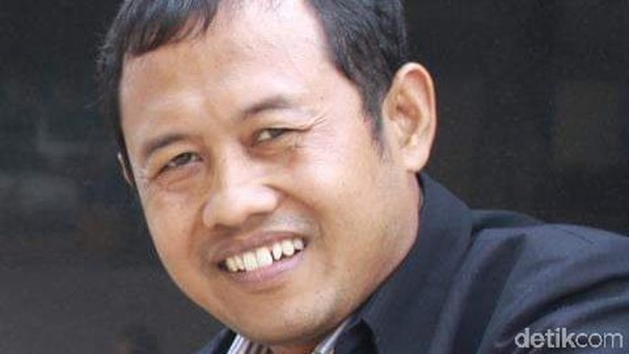Sucipto Hadi Purnomo, dosen Unnes yang diskor gegara bercanda di FB