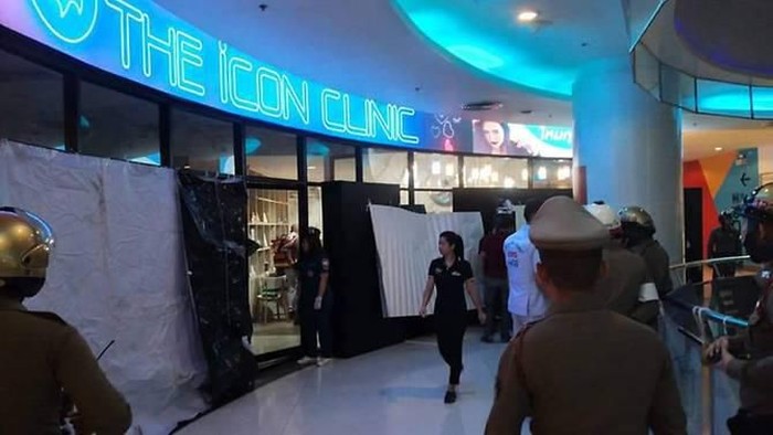 A gunman opened fire at a shopping mall in Bangkok on Tuesday (Feb 18). (Photo: Twitter/Disaster_TH)