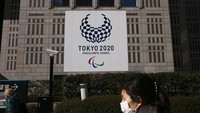 Meski terus mencari upaya untuk mengatasi ancaman dari wabah virus corona, Presiden Tokyo 2020, Yoshiro Mori, mengatakan pesta olahraga itu bakal tetap berjalan sesuai rencana. Terkait virus corona, pemerintah Jepang yang akan berusaha menangani masalah itu agar tak mengganggu keberlangsungan acara. AP Photo/Jae C. Hong.