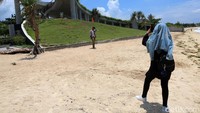 Berbagai persiapan itu dilakukan guna semakin memantapkan posisi Lombok sebagai destinasi kelas dunia. Kawasan itu kini memang jadi salah satu magnet pariwisata di Nusa Tenggara Barat. Hal itu terlihat dari kehadiran para wisatawan baik lokal maupun mancanegara yang berkunjung ke Pantai Kuta Mandalika.