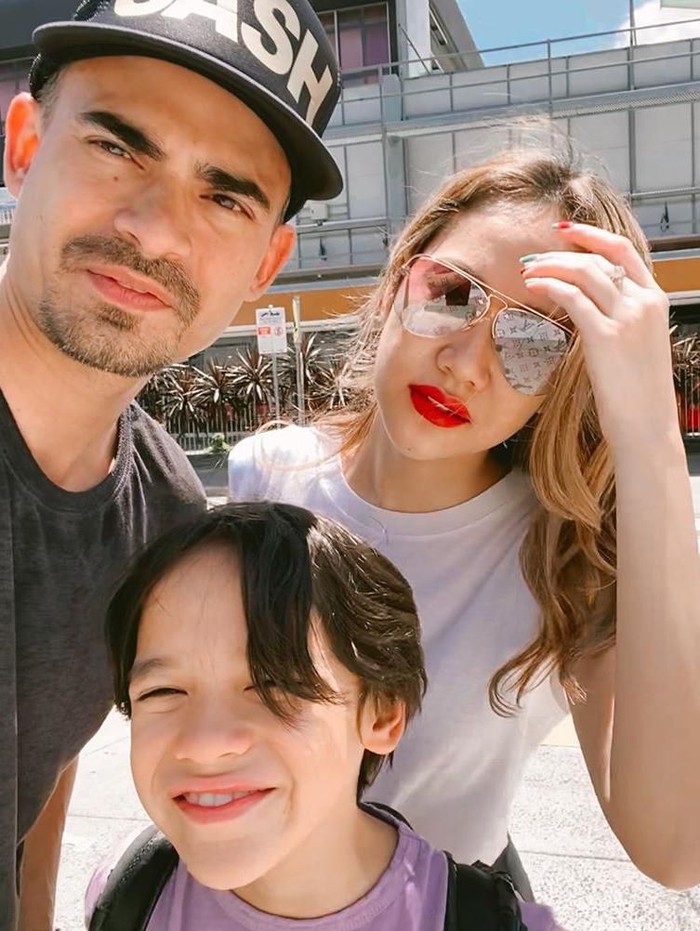 momen manis BCL dan Ashraf Sinclair