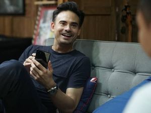 Ashraf Sinclair Dikenal Dekat dengan Anak Yatim