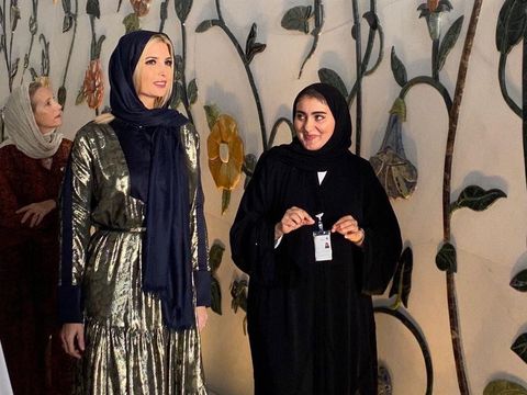 Pakai Kerudung Saat di Dubai, Ivanka Trump Jadi Kontroversi