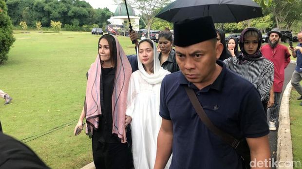 Duka BCL Ditinggal Ashraf Sinclair Selamanya