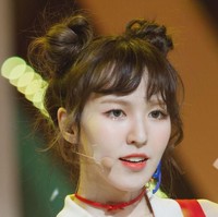 Wendy Red Velvet mengadaptasi rambut Pucca di video klip Russian Roulette pada 2016. Foto: Istimewa